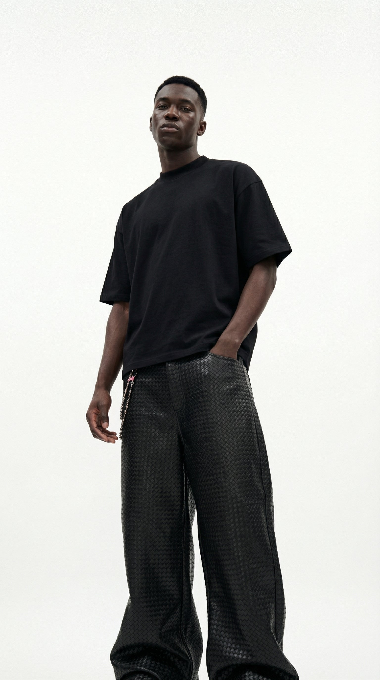 BLACK BASIC OVERSIZED T-SHIRT